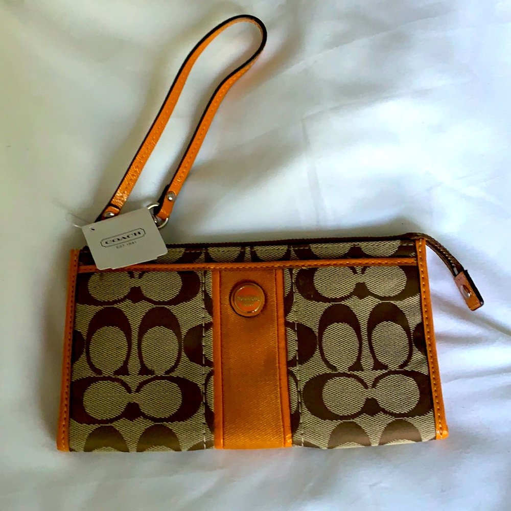 New wallet with tag